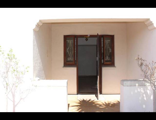 2 BEDROOM HOUSE FOR SALE IN FAIRFIELD ESTATE